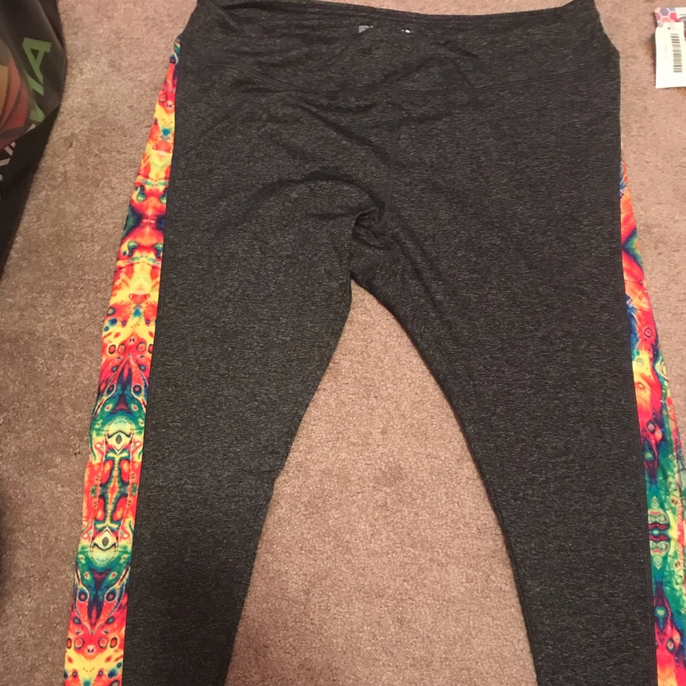 LuLaRoe Jordan workout pants